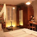 Le Dame Della Cortesella B&B